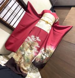 振袖フルセット6点サイズM〜Ｌサイズ御所車花文　松竹梅　暈し染め　金彩　正絹 振袖フルセット6点サイズM〜L糸巻き花文 暈し染め 金彩 正絹 - メルカリ