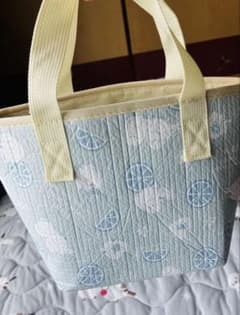 保冷バッグ ランチバッグ レモン柄 シマエナガ柄のサムネイル