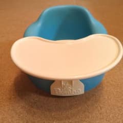 Bumbo ベビー用チェア 青色
