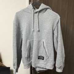 GU✖️UNDERCOVERスウェットパーカーのサムネイル