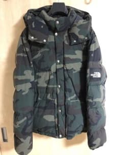 ノースフェイス　キャンプシエラ　ダウン　迷彩　グリーン　美品　希少サイズのXLのサムネイル