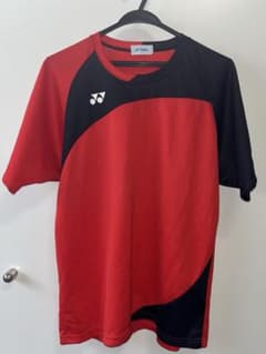 YONEX Tシャツ　レッド　Lのサムネイル