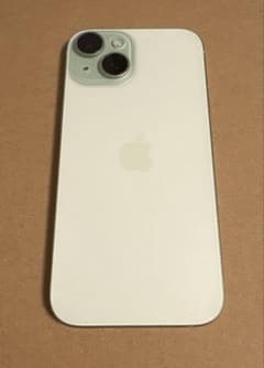 iPhone15 グリーン 128GB バッテリー83%のサムネイル