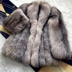 肉厚ボリューム◎/総丈77 ブルーフロスト フォックス ファーコート