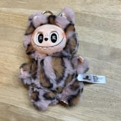 海外版ラブブ　ポップマート　激レア　ヒョウ柄　ぬいぐるみキーチェーンのサムネイル