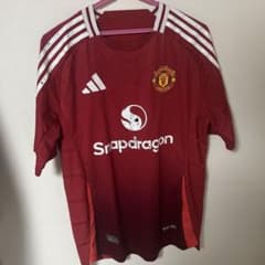 Manchester United adidas ユニフォームのサムネイル