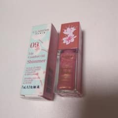CLARINS 　リップオイル　シマー 09 rose petalのサムネイル