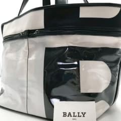 美品/A4収納可能✨バリー トートバッグ デカロゴ レザー グラフィック
