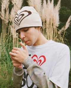 GuruGuru Heart Beanie SOL soonerorlater - メルカリ
