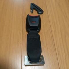 コンビ　ジュニアシート用　止め金具のサムネイル