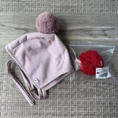 コニー ボンネット 2種ポンポン付きのサムネイル