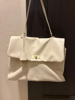CHARLES&KEITH 2WAY ショルダーバッグ ホワイトのサムネイル
