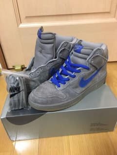 NIKE DUNK HIGH PRO SBのサムネイル
