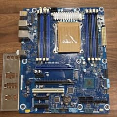 Intel IPMK-BD マザーボード バックパネル付 未確認のサムネイル