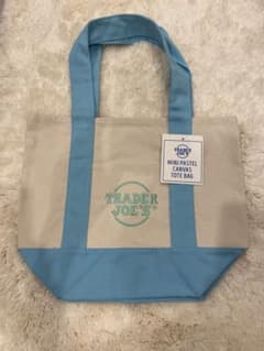 【新品タグ付き】Trader Joe's パステルミニトートバッグ 水色 ブルーのサムネイル