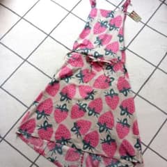 新品】ATSUKO MATANO（マタノアツコ）いちご柄エプロン ピンク - メルカリ