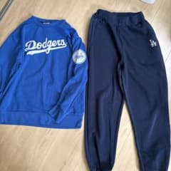 MLB Dodgers スウェット　トレーナー スウェットパンツ セット 150のサムネイル