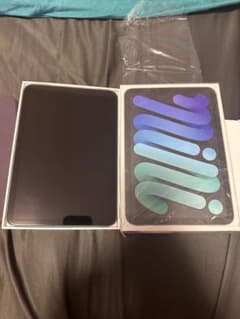 iPad mini 第6世代スペースグレー AppleCare付美品純正カバー付のサムネイル
