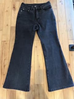 新品⭐︎coca M フレアパンツのサムネイル