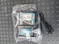 マキタ充電器DC18RFのサムネイル