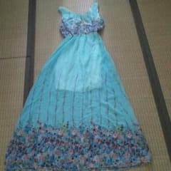 New long dressのサムネイル