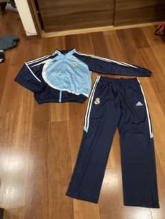 【値下げ交渉可】美品　adidas アディダス　レアル マドリー Oサイズのサムネイル