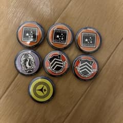 ペルソナ 25周年 缶バッジ - メルカリ