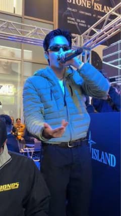 【未使用品】ray ban RB4335 3House着用のサムネイル