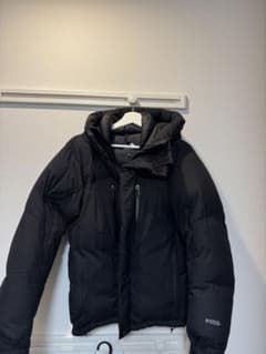 THE NORTH FACE ブラック ダウンジャケットのサムネイル