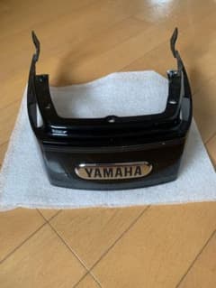 SR400 シートカウルのサムネイル