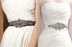 日本未入荷☆Vera Wang☆2WAYクリスタルサッシュ(2色) - メルカリ
