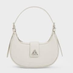 CHARLES & KEITH ホワイトショルダーバッグのサムネイル