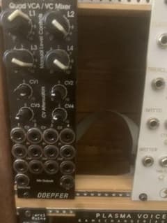 と*べ様 Doepfer Quad VCA / VC Mixer モジュラーシンのサムネイル
