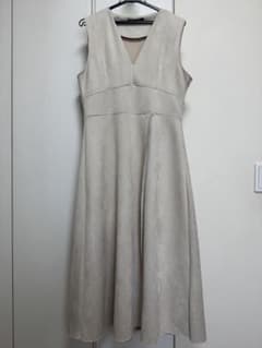ZARA フェイクスエード ジャンパースカートのサムネイル