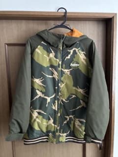 専用。BURTONスノーボードウェアー キッズ XLサイズのサムネイル