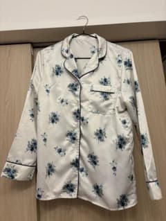 GU 花柄 パジャマセット Sサイズのサムネイル
