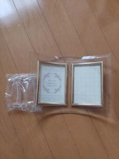 新品　フォトフレームのサムネイル