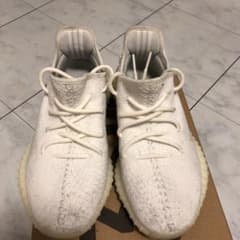 yeezy boost 350 V2(箱付き)のサムネイル