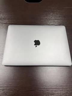 Apple MacBook Air M1 2020 純正充電器付のサムネイル