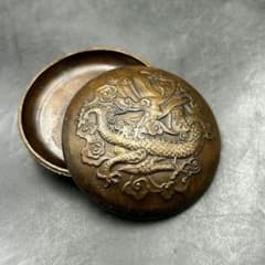 銅器 筆箱 弧筆箱 書道具 文房具 現代工芸品 美術品 置物 墨箱 墨蝶 臙脂箱 印泥箱 書道具 文房具 現代工芸品 美術品 置物