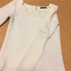 訳ありトップスのサムネイル