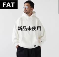 【新品タグ付き】FAT DISKA2021モデル　パーカーホワイトのサムネイル