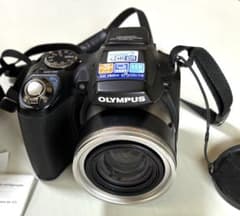 OLYMPUS CAMEDIA SP-590UZ 本体　付属品コンプリート OLYMPUS CAMEDIA SP-590UZ 本体 付属品コンプリート - メルカリ