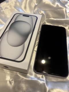 iPhone11 64GB SIMフリー　パープル　本体のサムネイル