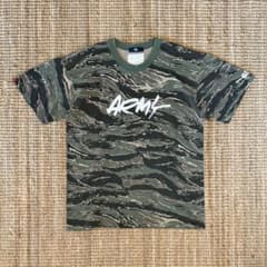 stussy FUTURA LABORATORIES 福岡チャプト L サイズのサムネイル