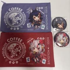 ホロライブ BOSS コラボ ポーチ 缶バッジ セットのサムネイル