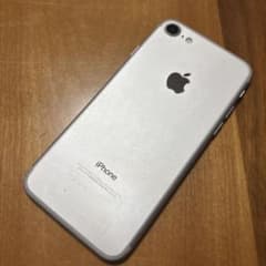 Apple iPhone7 32GB シルバー AirDrop対応 - メルカリ