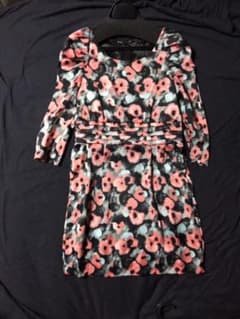 値下げしました⭐️花柄ワンピース　FREE'sSHOPにて購入のサムネイル