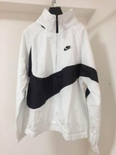 NIKE アノラック 白ジャケット Sのサムネイル