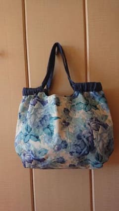 ハンドメイドバックのサムネイル